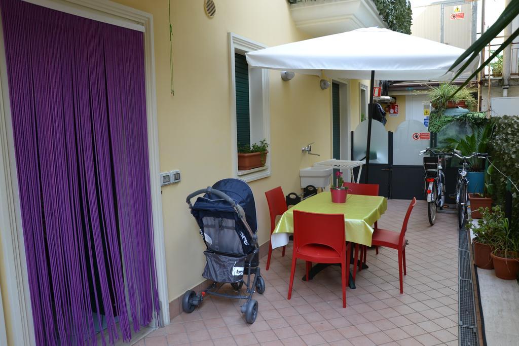Casa Vacanze Villa Spina San Benedetto del Tronto Exterior foto